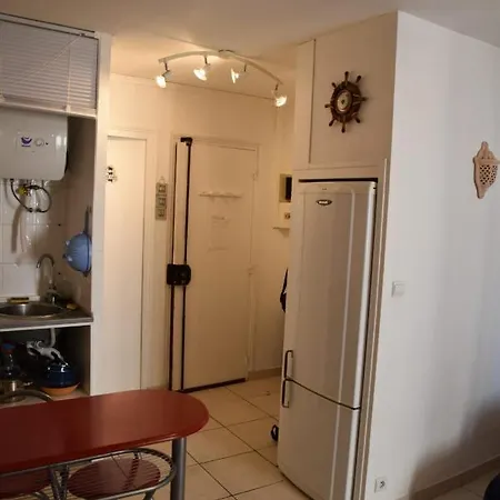 Pretty Spacious Studio With Loggia - Cap D'agde Apartment Agde
